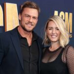 alan ritchson ehefrau